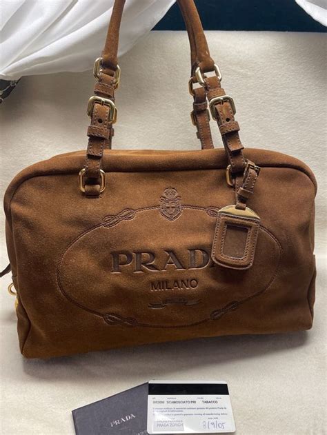 handtasche prada braun|Kakaobraun Große Handtasche Aus Wildleder .